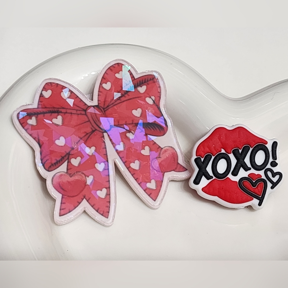Valentine Flatback Acrylic Bow XOXO Focal Bead Lips Holographic‎ Love Badge
